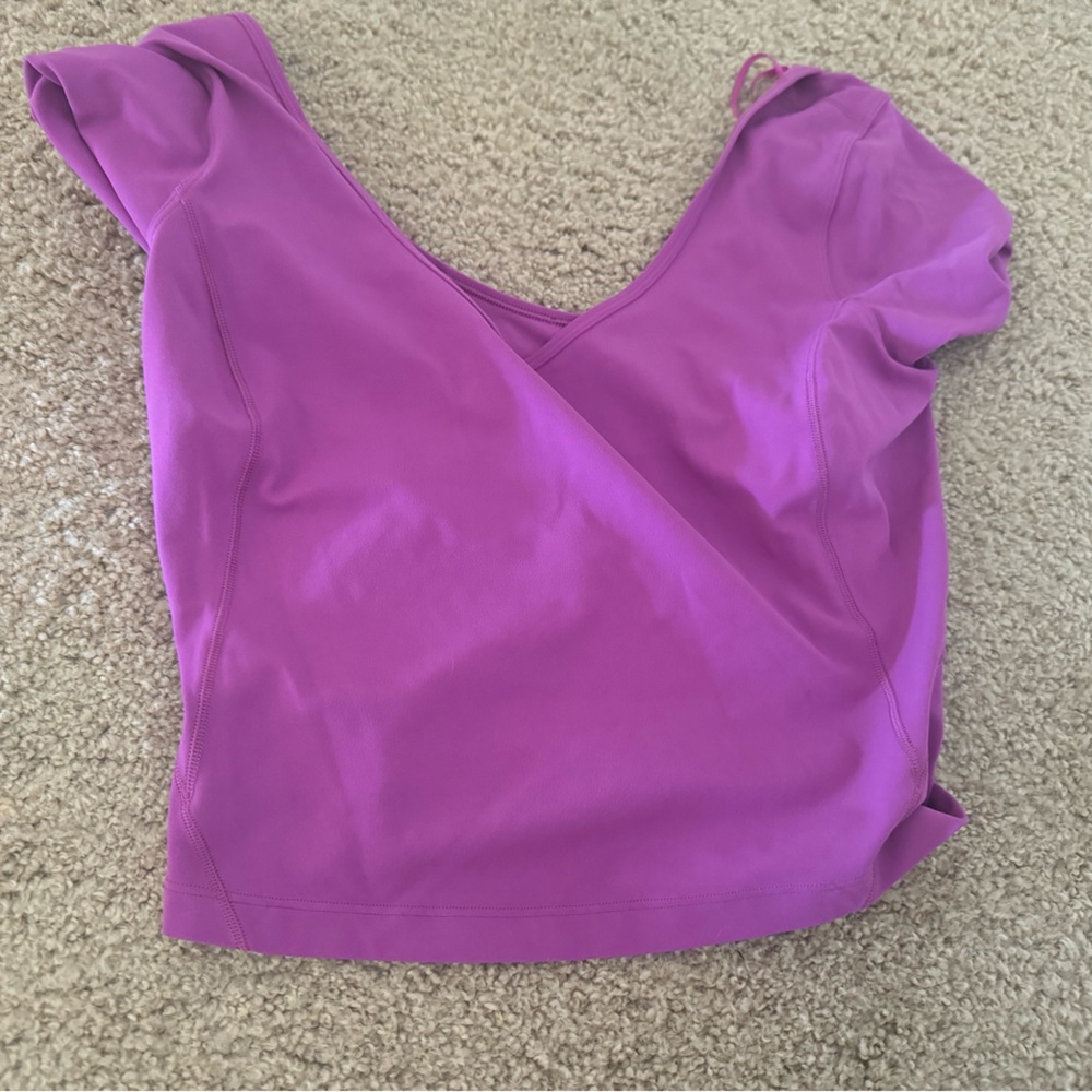 Align Lululemon tee
